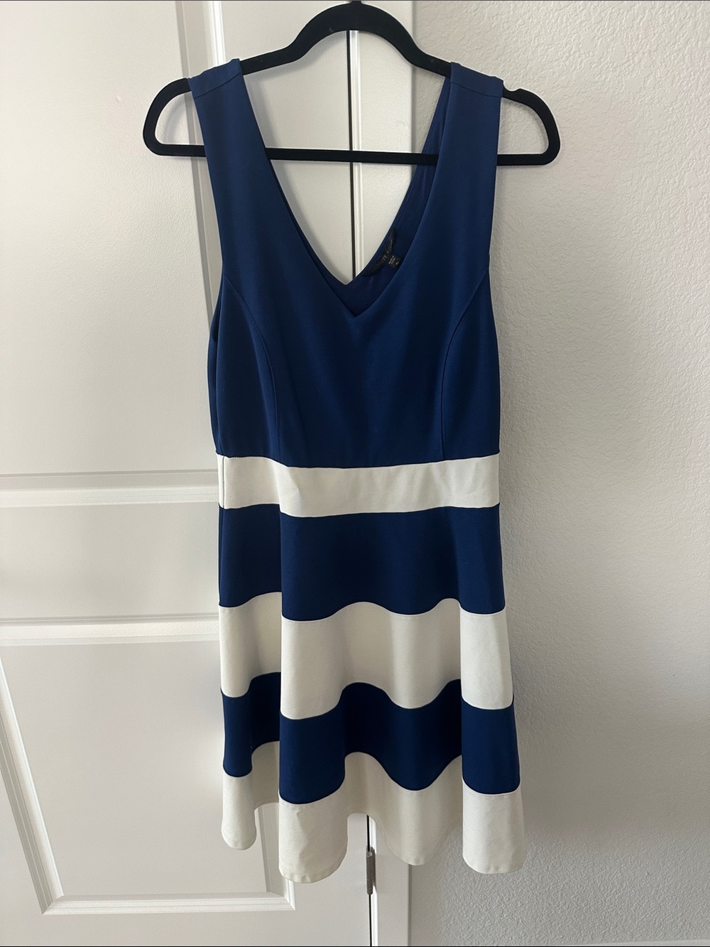 Felicity & Coco Navy and White Striped V-Neck Midi Dress